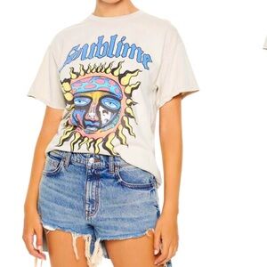 *New** Sublime Graphic Tee size S/M